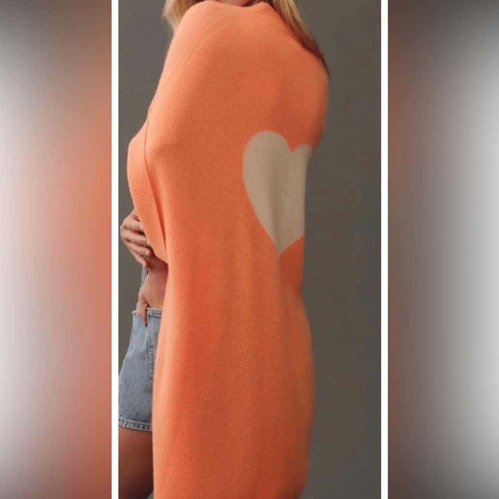 NWT Pilcro Cashmere Cardigan Sweater Vest XS/S but will fit a LARGE.